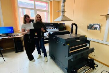 DTF-комплекс Yinstar установлен в холдинге «Рекламный Дайджест»