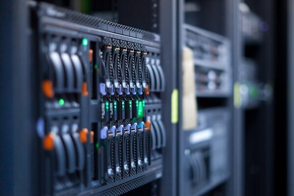 Postgres Professional работает над собственной машиной баз данных