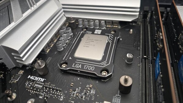 Обнаружен «неубиваемый» вредонос, поражающий микрокод процессора