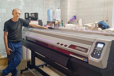 «Смарт-Т» выполнила запуск УФ-принтера Mimaki UJV100 в РПК «Абрис» из Чебоксар