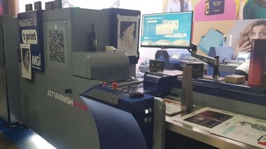 Цифровой комплекс MGI дополнен модулем фольгирования в типографии Tprint