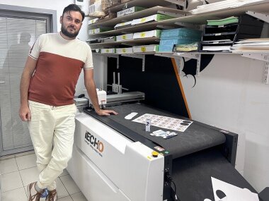 «Смарт-Т» установила режущий плоттер iECHO PK-0705 PLUS в типографии TOPPRINT