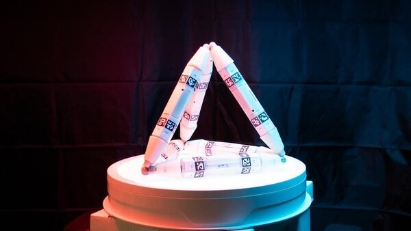 Роботы-«каннибаллы» совершенствуются, поглощая себе подобных