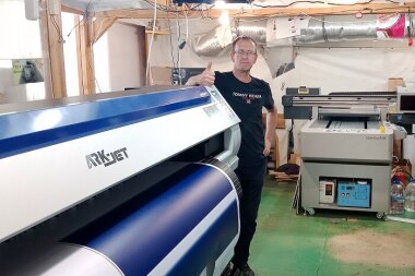 «КОВЧЕГ» запустила УФ-принтер ARK-JET UV 1802 в нижегородской РПК «Колорит»