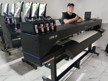 «Смарт-Т» выполнила установила принтер Mimaki CJV200 в Дагестане