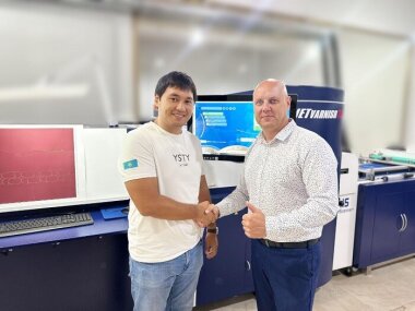 Cистема цифрового облагораживания MGI JETvarnish 3D установлена в типографии «Центр оперативной полиграфии»