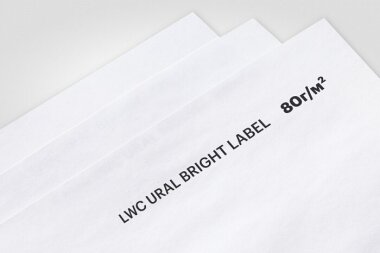 «КАМА» выпускает этикеточную бумагу Ural Bright Label