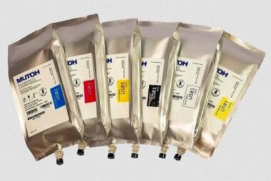 Mutoh выпустила УФ-чернила US81 для принтера XpertJet 1682UR