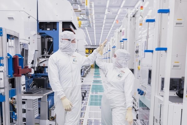 AMD может стать клиентом Intel Foundry