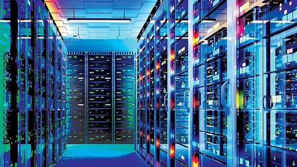 МЭА: В 2025 году в ЦОДы вложат больше, чем в нефть