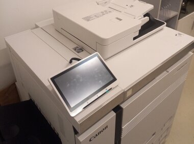 «НИССА ЦЕНТРУМ» инсталлировала ЦПМ Canon imagePRESS V700 в «ПОСМ.РЦ.»