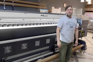 «КОВЧЕГ» запустила 3-метровый принтер ARK-JET SOL 3202 в «Ультра» из Красноярского края