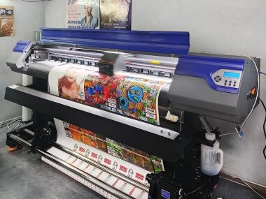 «КОВЧЕГ» запустила принтер ARK-JET SOL 1601 в типографии «Маэстро» из Владикавказа