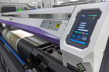 Девятый принтер ARK-JET установлен на производстве обоев Print Walls