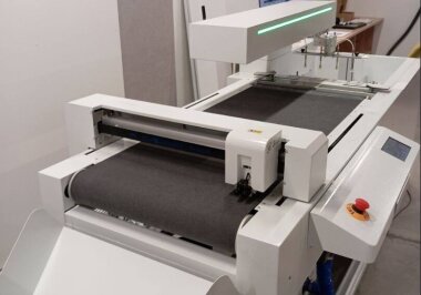 Режущий плоттер SAGA ASF 420 установлен в Махачкале