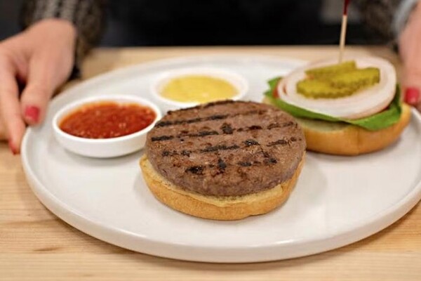 Мясо с «открытым кодом»: создается банк клеток для выращивания еды