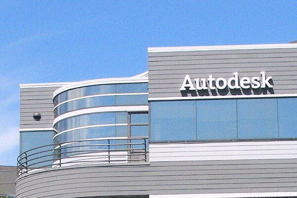 Autodesk сокращает 7% персонала для ускорения развития облачных и ИИ-технологий