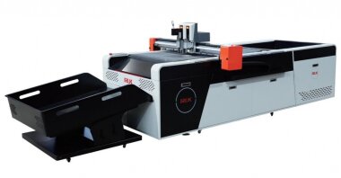 Режущий плоттер RUK MKC06-1209plus установлен в ООО «МИРПАК»