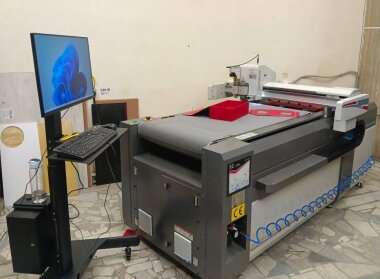 Режущий плоттер TPS установлен в компании «Профотограф»  