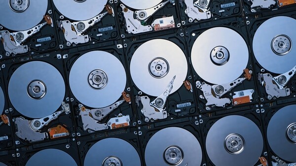 В Western Digital готовят диски для ИИ и облаков