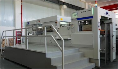 Высекальный пресс Sterling S-Cut установлен в Минске