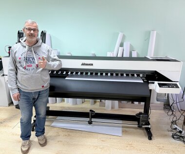 Комплекс оборудования для широкоформатной печати заработал в РА «Лоцман»