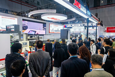 JMD показала флексомашину N6-850 на выставке ChinaPLAS-2026