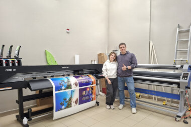 Принтер-каттер Mimaki и ламинатор MEFU заработали в типографии «Лайф Принт»
