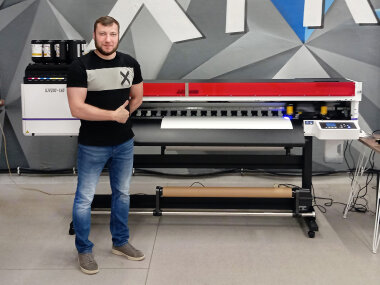 УФ-принтер Mimaki UJV200 установлен в РПК «Х Принт»