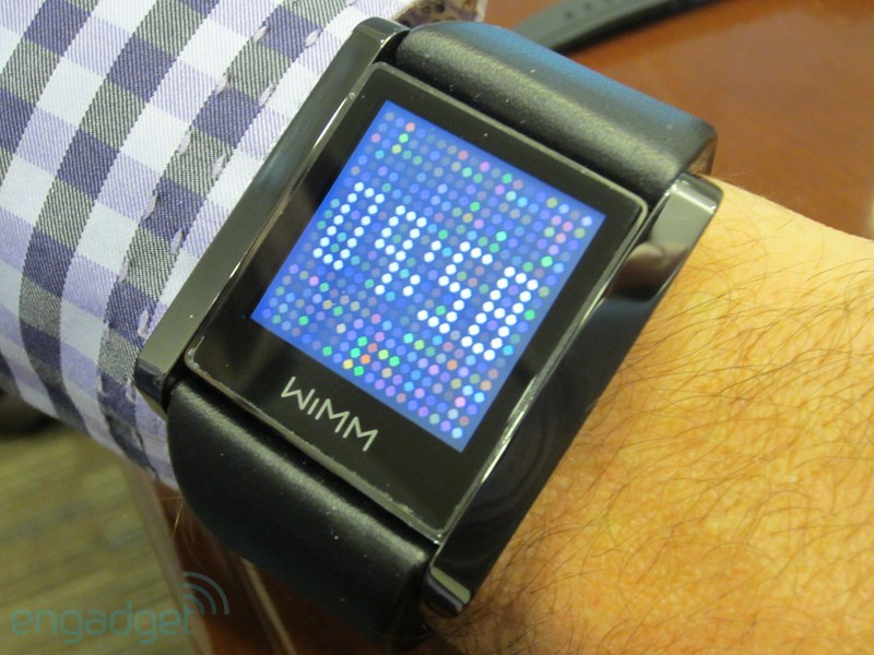 Компьютер размером с часы