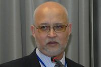 В затяжном прыжке