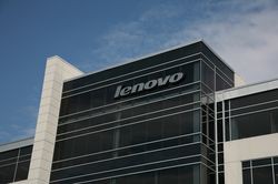 Lenovo бросает вызов лидеру рынка ПК