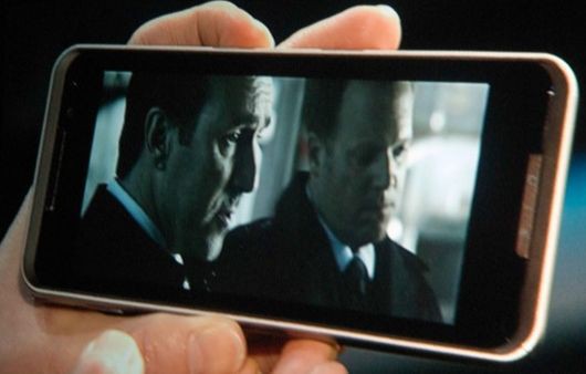 CES: Дебют Android-фонов на процессорах Intel