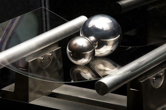 CES: Стекло Gorilla Glass 2.0 на 20% тоньше