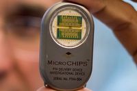 В МТИ разработали «аптеку на кристалле»