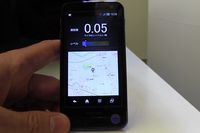 Softbank предложит первый в мире мобильный телефон с дозиметром