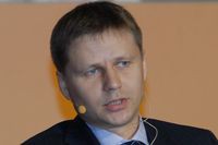 Революция неуместна