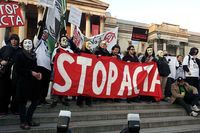 Европарламент убедительно проголосовал против ACTA