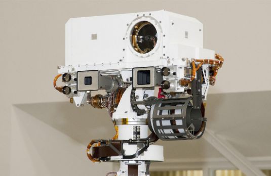 Первые цветные фотографии с Марса