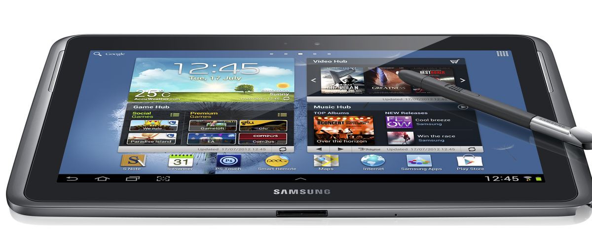 Рукопись на большом экране