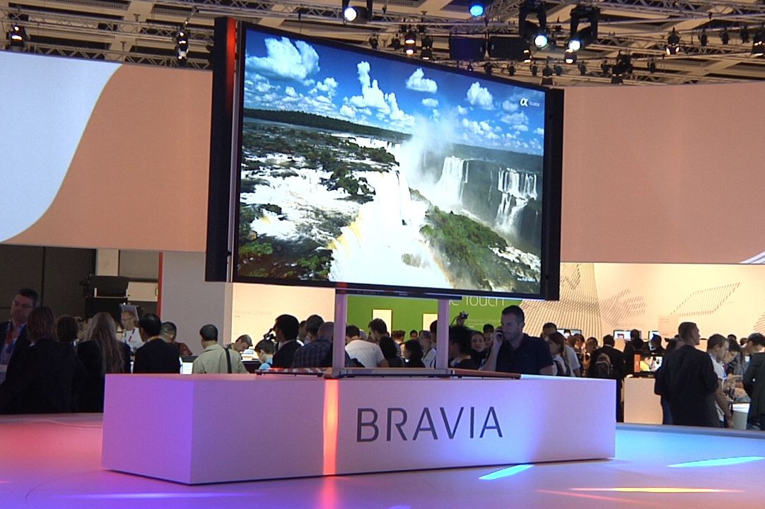 IFA: Телевизор-гигант Sony превращает обычный HD в «четырехкратный»