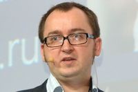 Начали с разработчиков