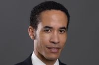 Глава Infor: не тратьте зря деньги, убеждая сотрудников в необходимости использования социальных платформ