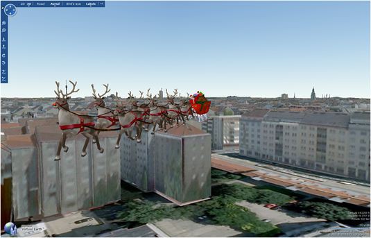 Воздушно-космическое командование Америки теперь следит за Санта-Клаусом с помощью Bing, а не Google