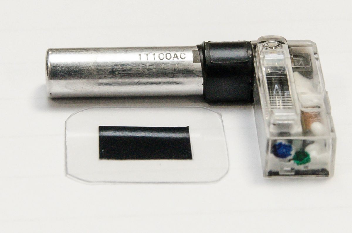 Конденсатор нового типа позволит начать массово оснащать смартфоны фотовспышками