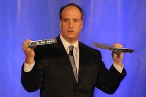 HP реорганизует серверный бизнес