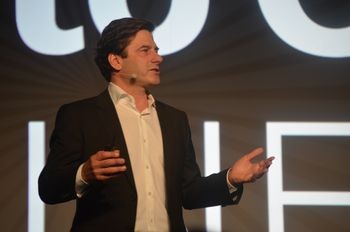 Не только с клиентами