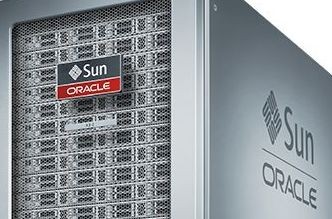 Oracle вступает в борьбу с NetApp и EMC