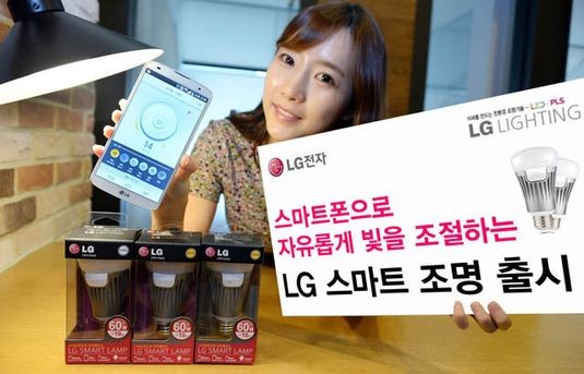 «Умная» лампочка LG работает будильником и охраняет дом