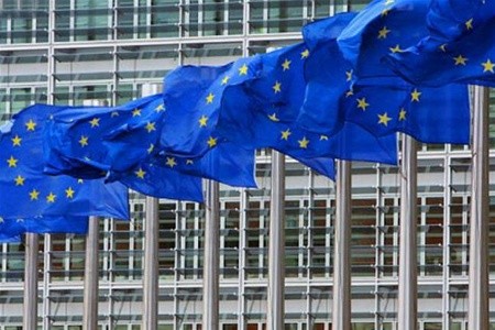 Европарламент может потребовать разделения Google